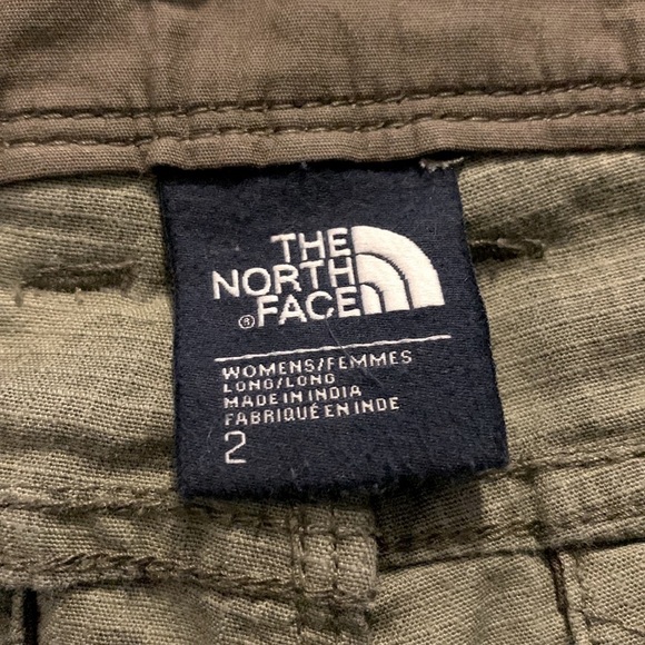 THE North Face Hiking Shorts, Size 2, Army Green. - Picture 4 of 7